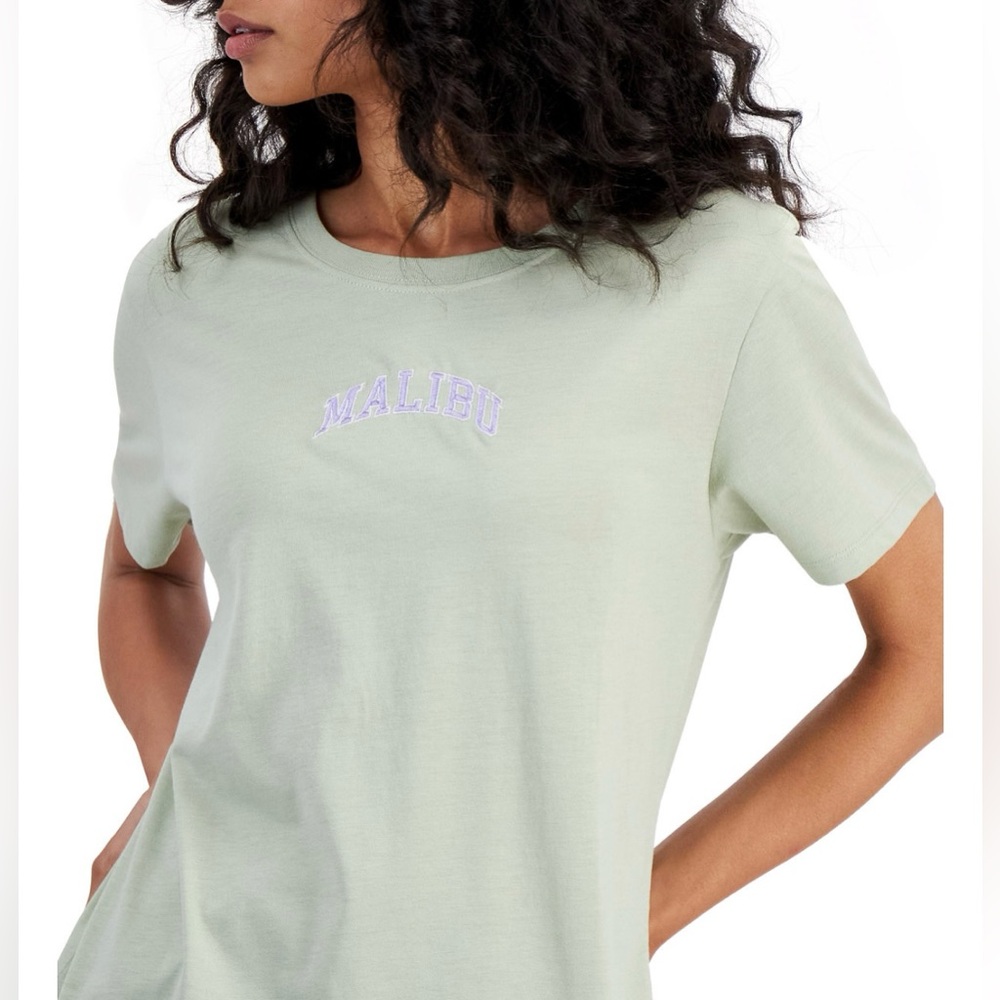 NWT Rebellious One Embroidered Malibu Graphic Tee